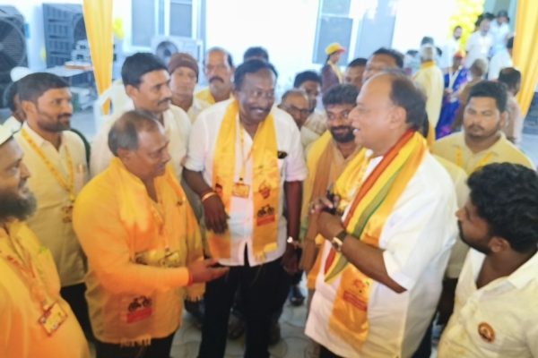 Vpr kovur